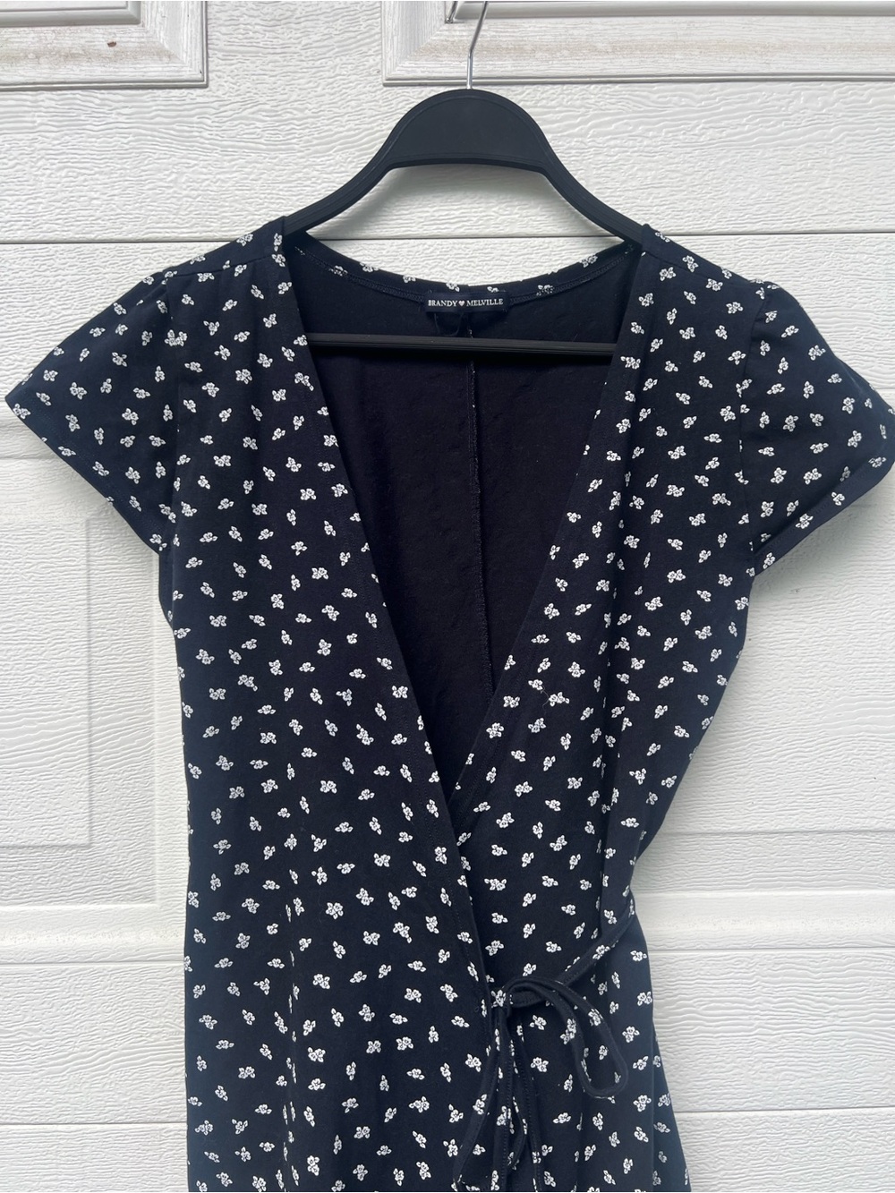 Brandy Melville Navy Mini Wrap Stretch Dress with White Floral Print - Picture 2 of 5
